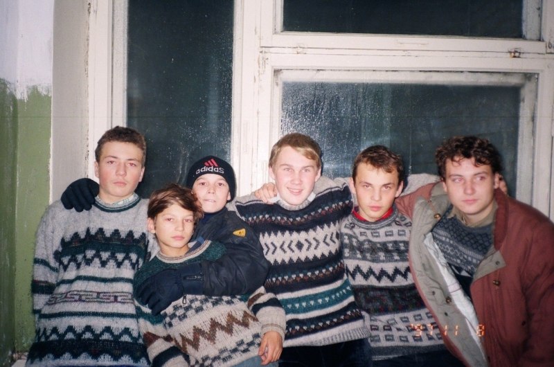 Свитер бойс из 90-х