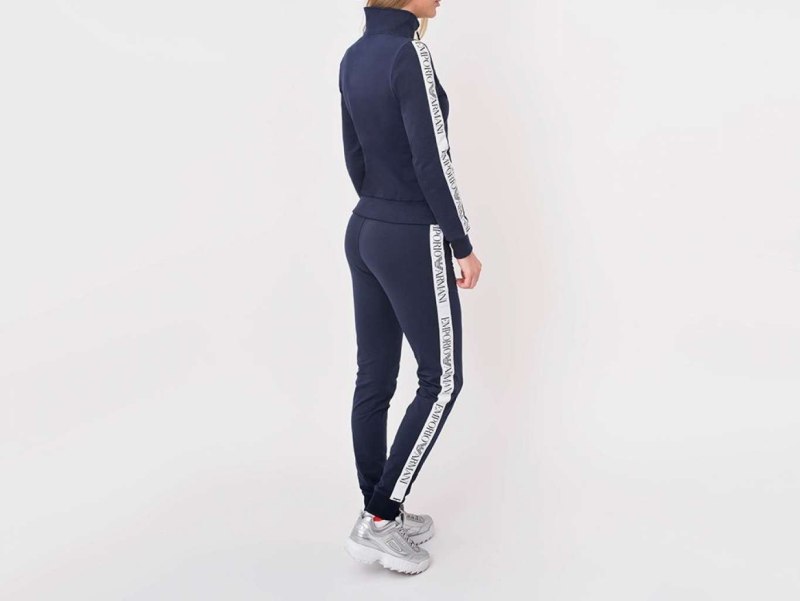 Emporio Armani спортивный костюм женский