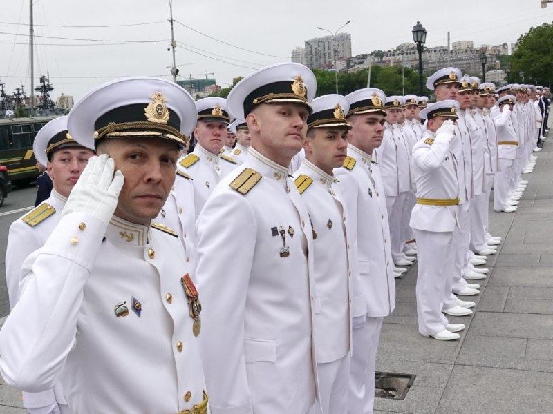Белая форма ВМФ Мичмана