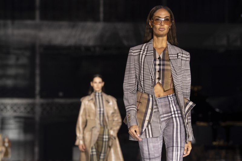 Burberry 2021