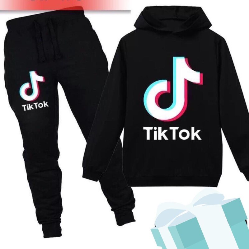 Спортивный костюм тик ток