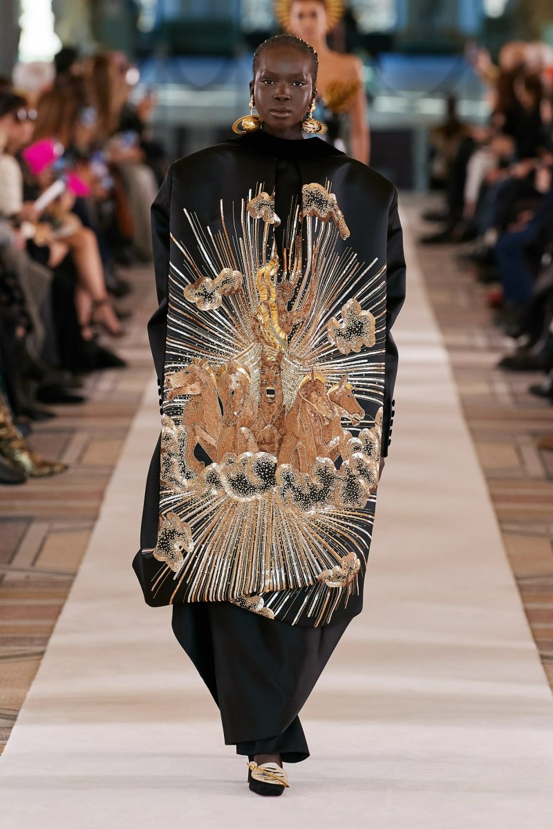 Schiaparelli Couture Spring Summer 2022