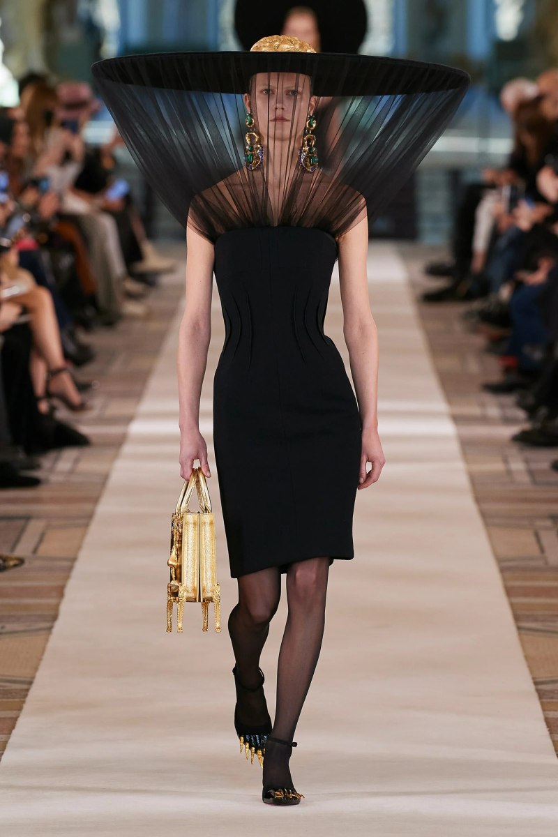 Schiaparelli Haute Couture Весна лето 2022