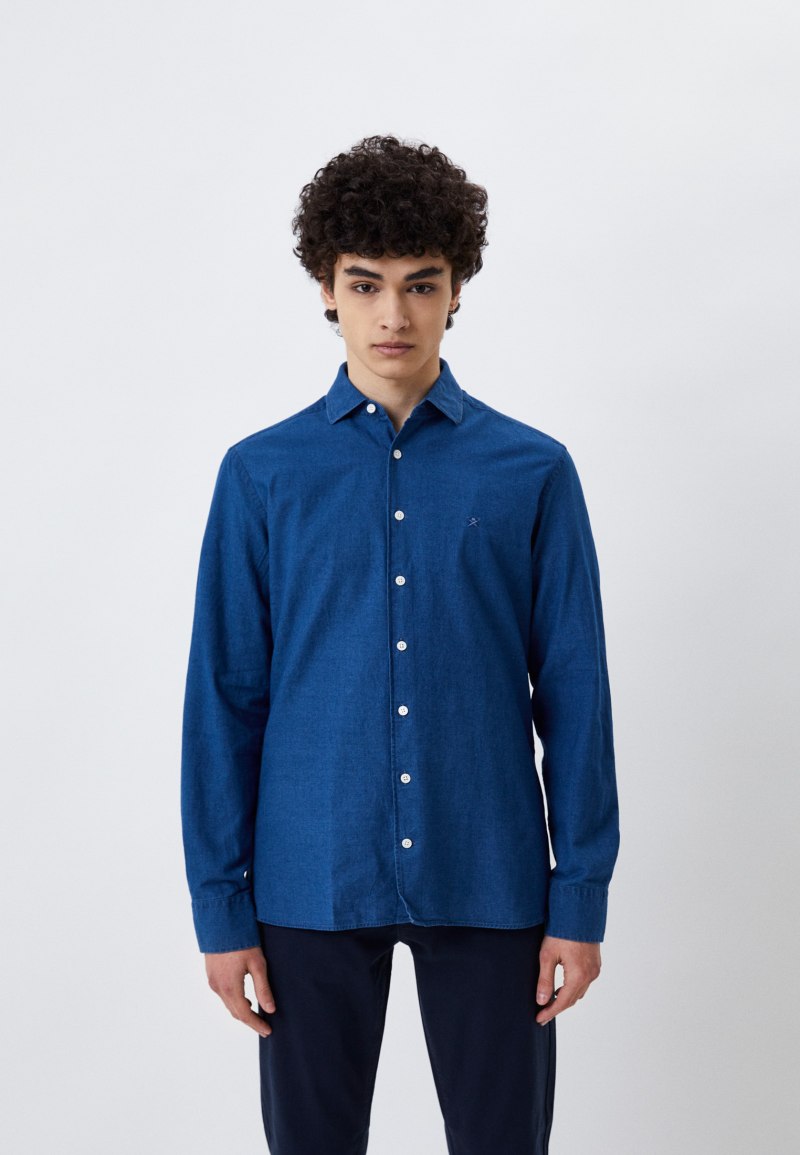 Hackett London
