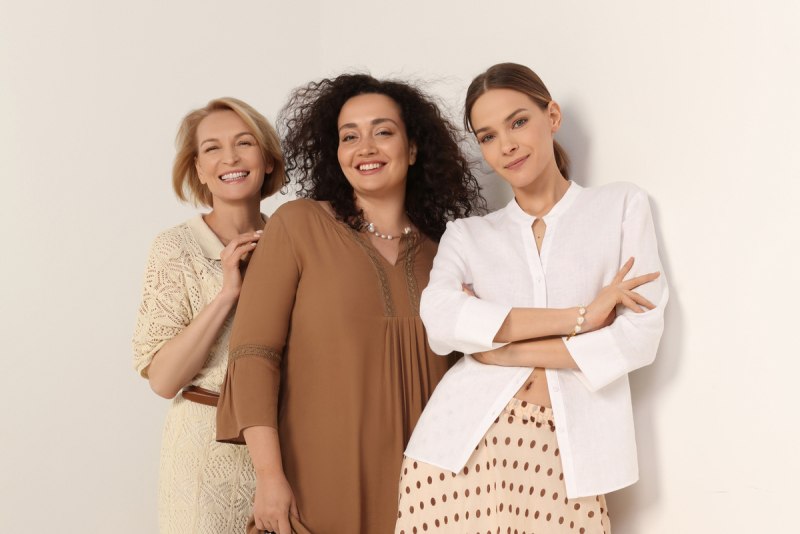 Shopping Live ведущие