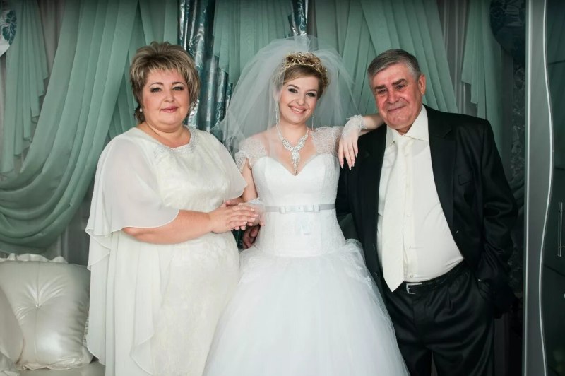 Родители на свадьбе одежда