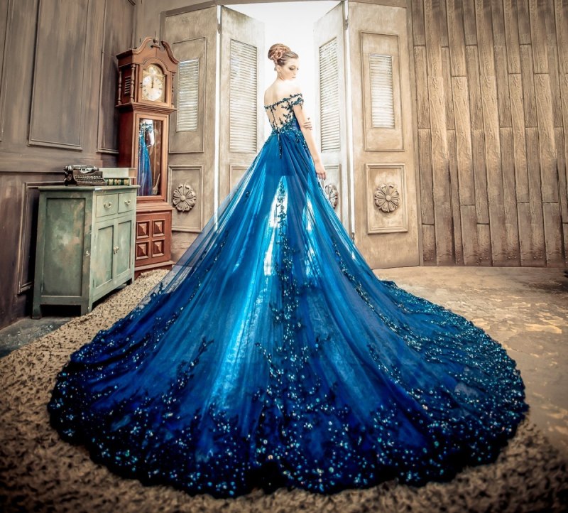 Роскошные платья
