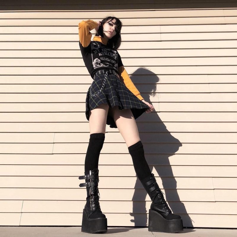 Goth outfit Грандж 2020 корейский штаны