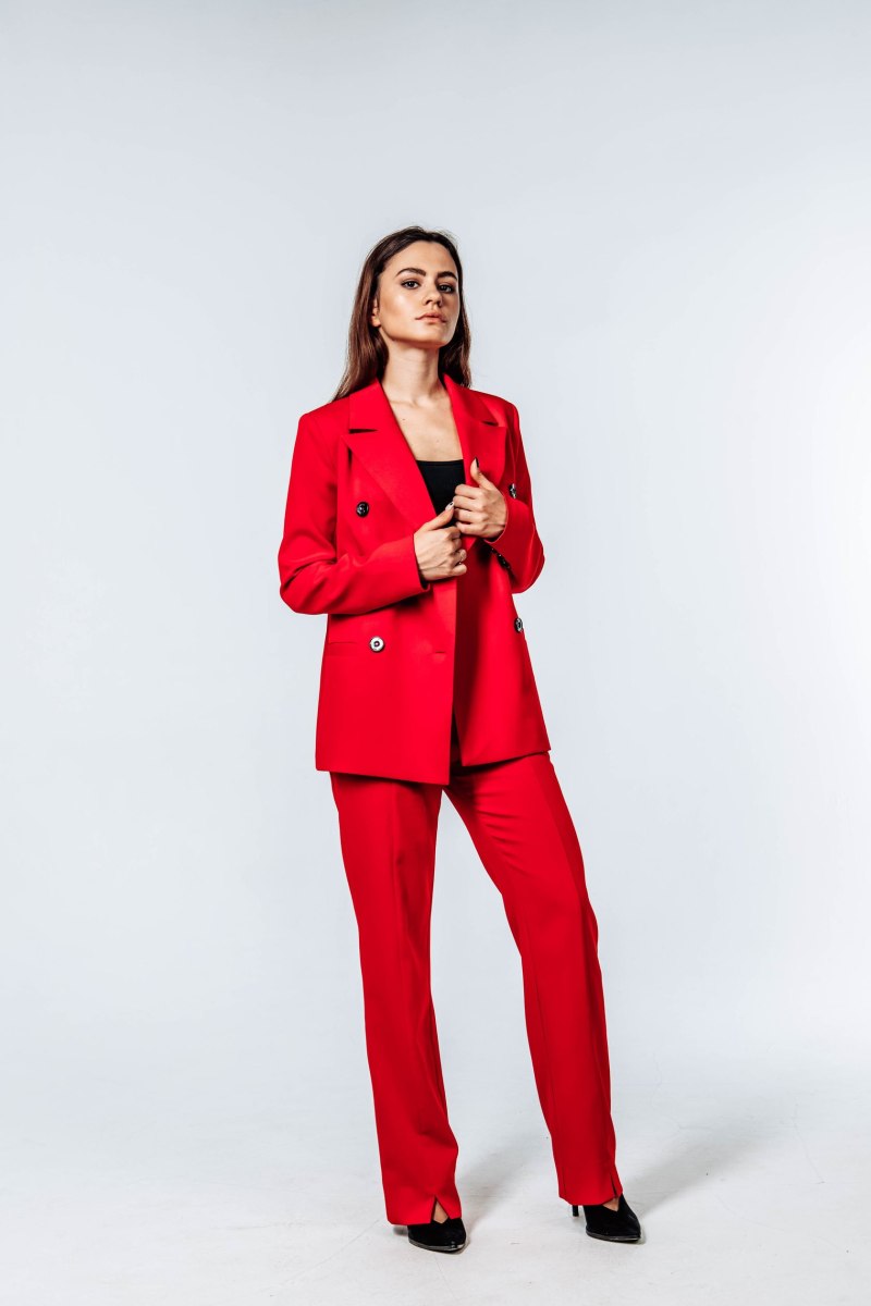 Pierre Balmain красный брючный костюм