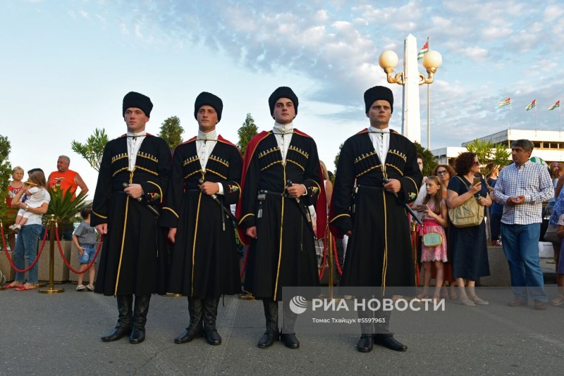 Абхазы и Черкесы