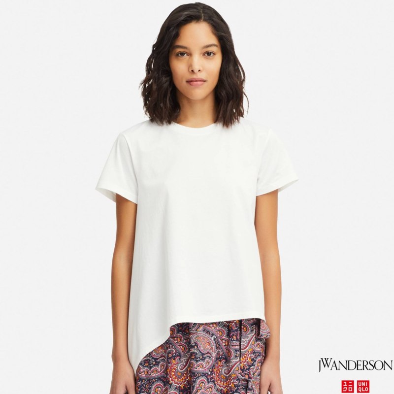 Белая футболка Uniqlo женская