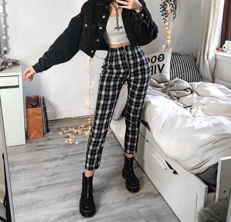 E-girl стиль одежды