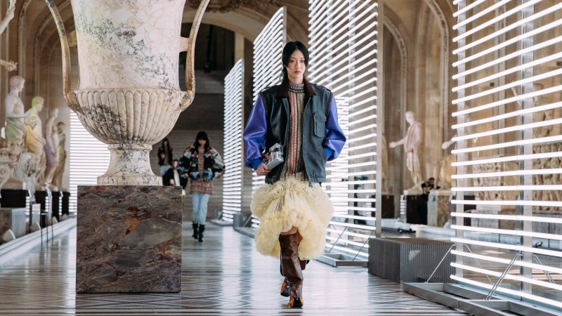 Louis Vuitton показ 2021