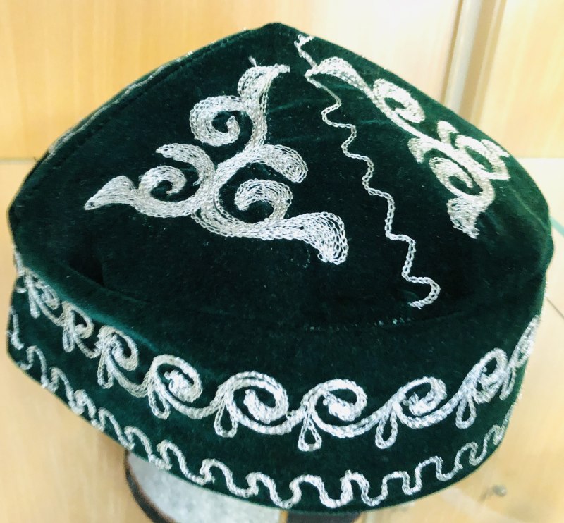 Гиссарская тюбетейка