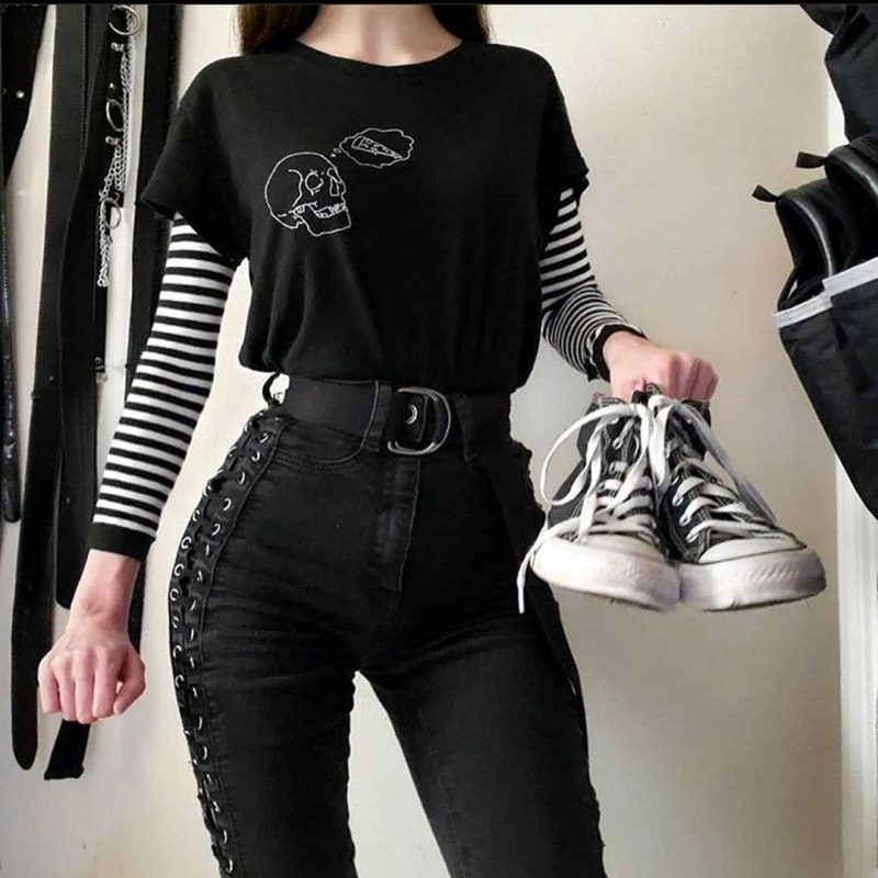Goth outfit Грандж чёрная корейская одежда