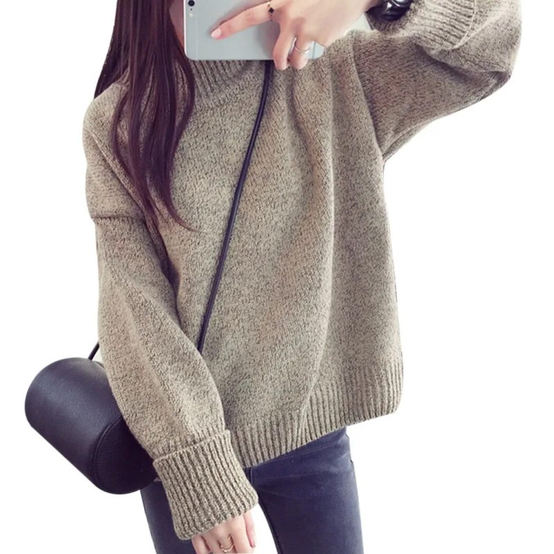 Зимние свитера женские