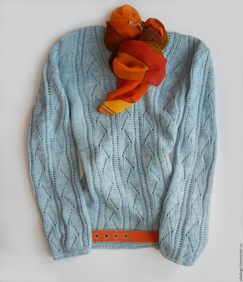 Свитер из шерсти
