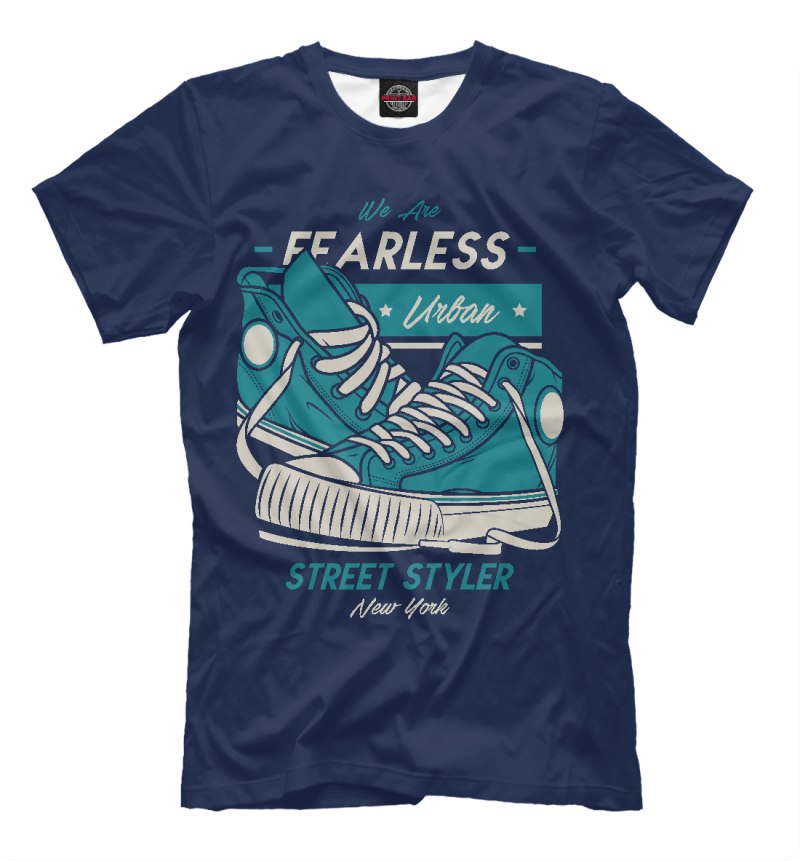 Футболка с принтом кроссовки женские