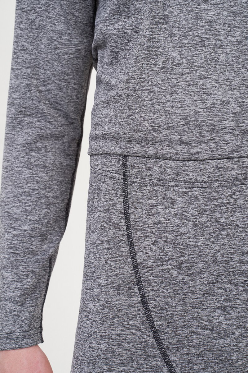 Палас серый