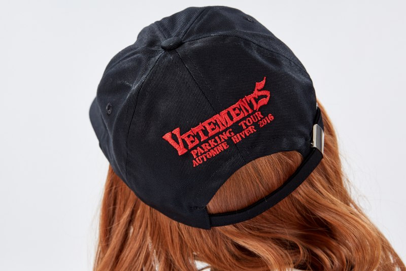 Кепка vetements restricted