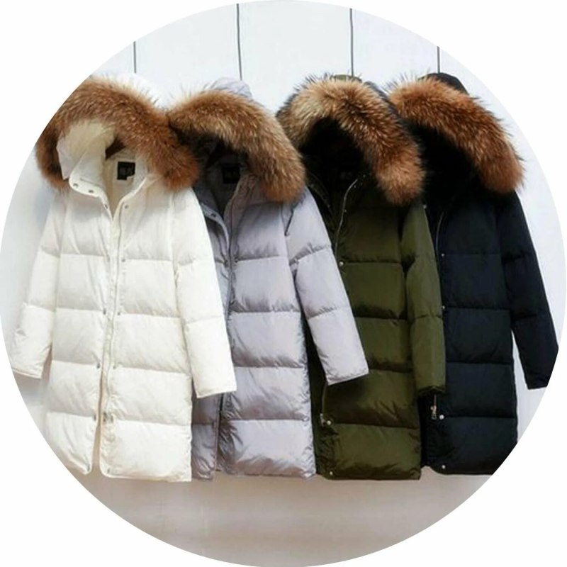 Пуховик с мехом женский