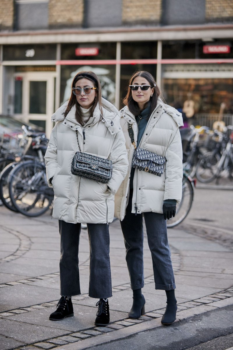 Пуховик оверсайз стрит стайл 2020