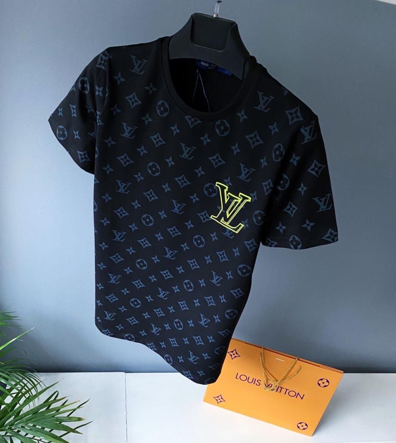 Футболка Луи Виттон