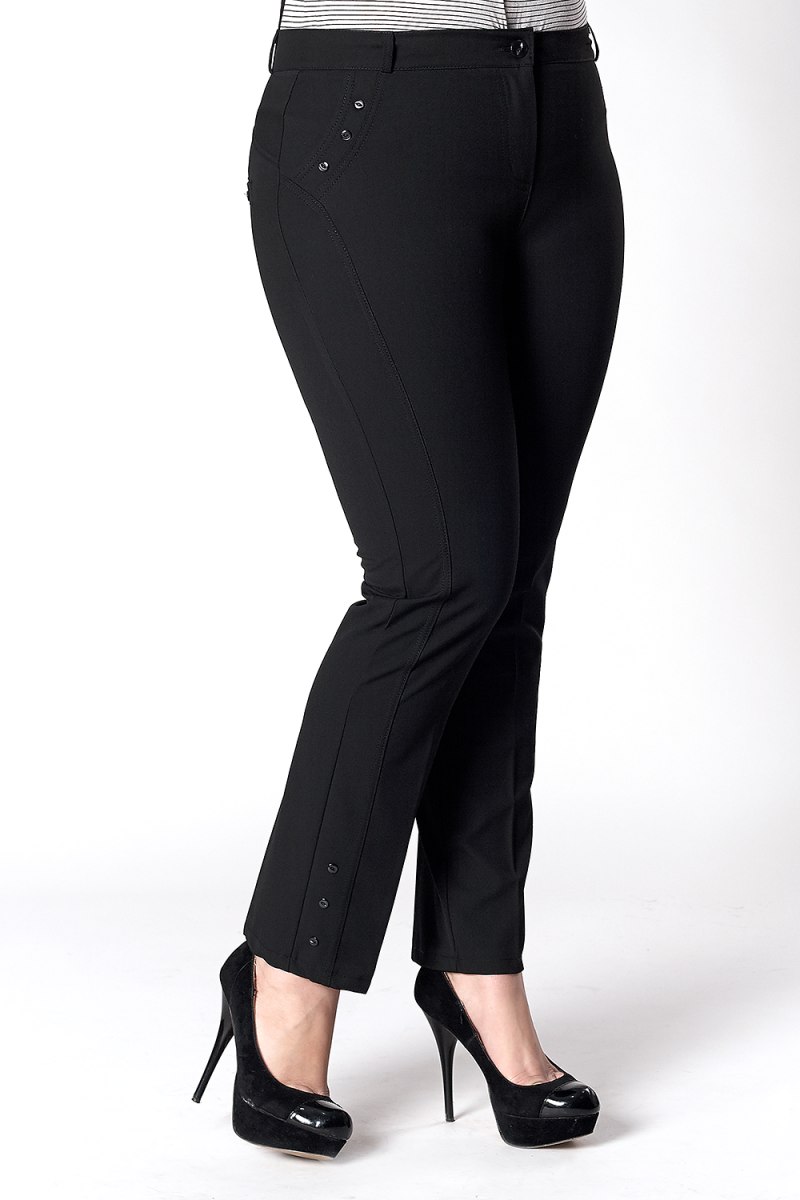Женские брюки больших размеров