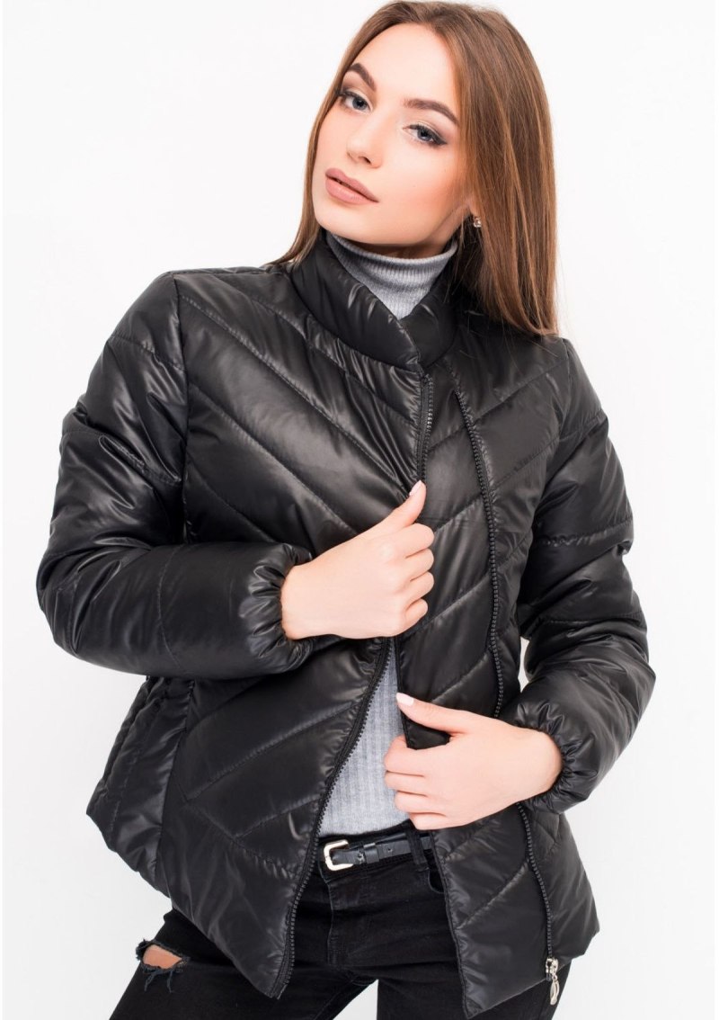 Короткая куртка