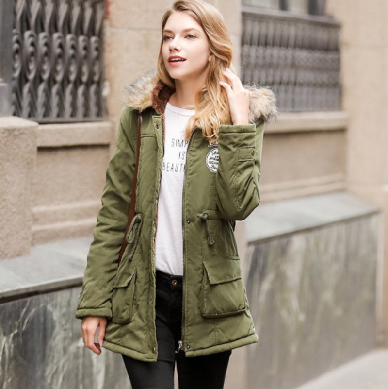 Молодёжные куртки для девушек