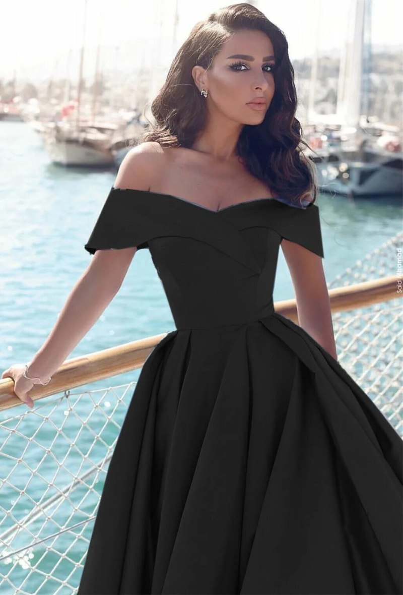 Чёрное платье на выпускной