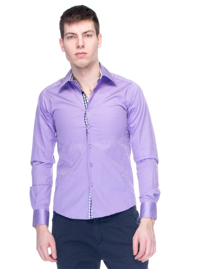 Светло фиолетовая рубашка