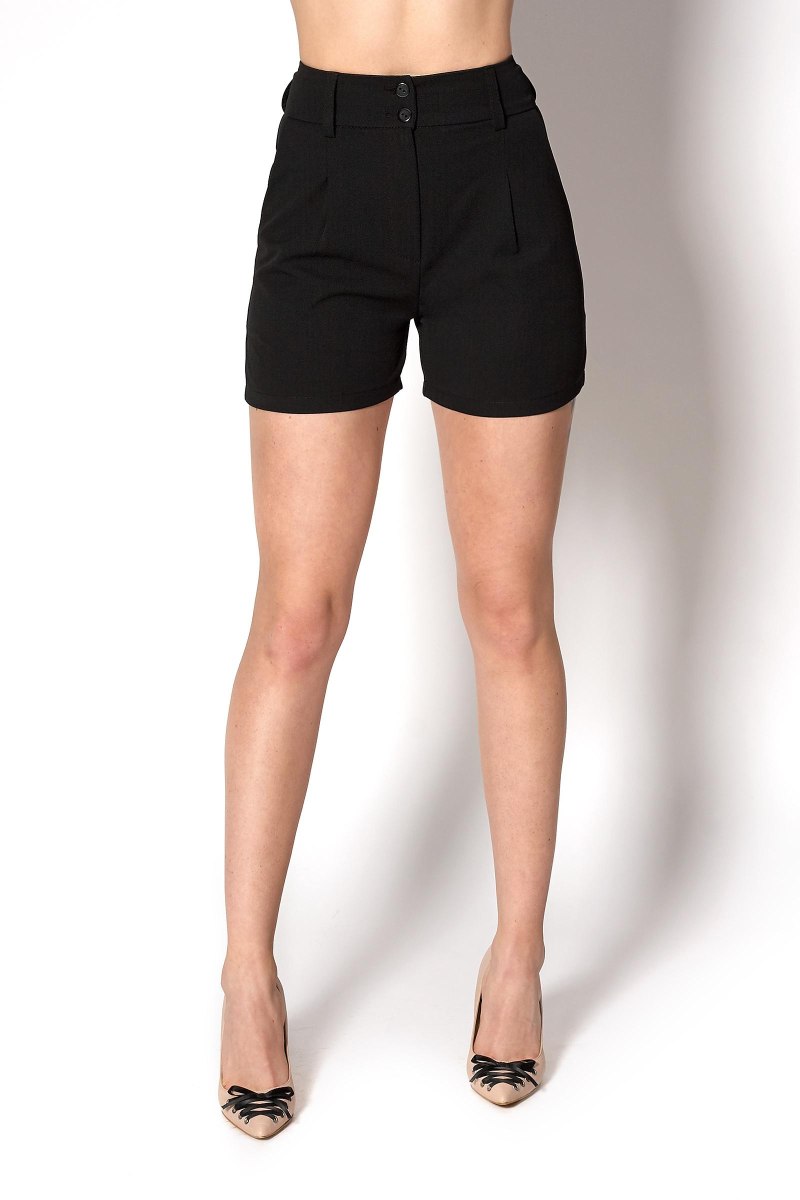 Чёрные шорты женские