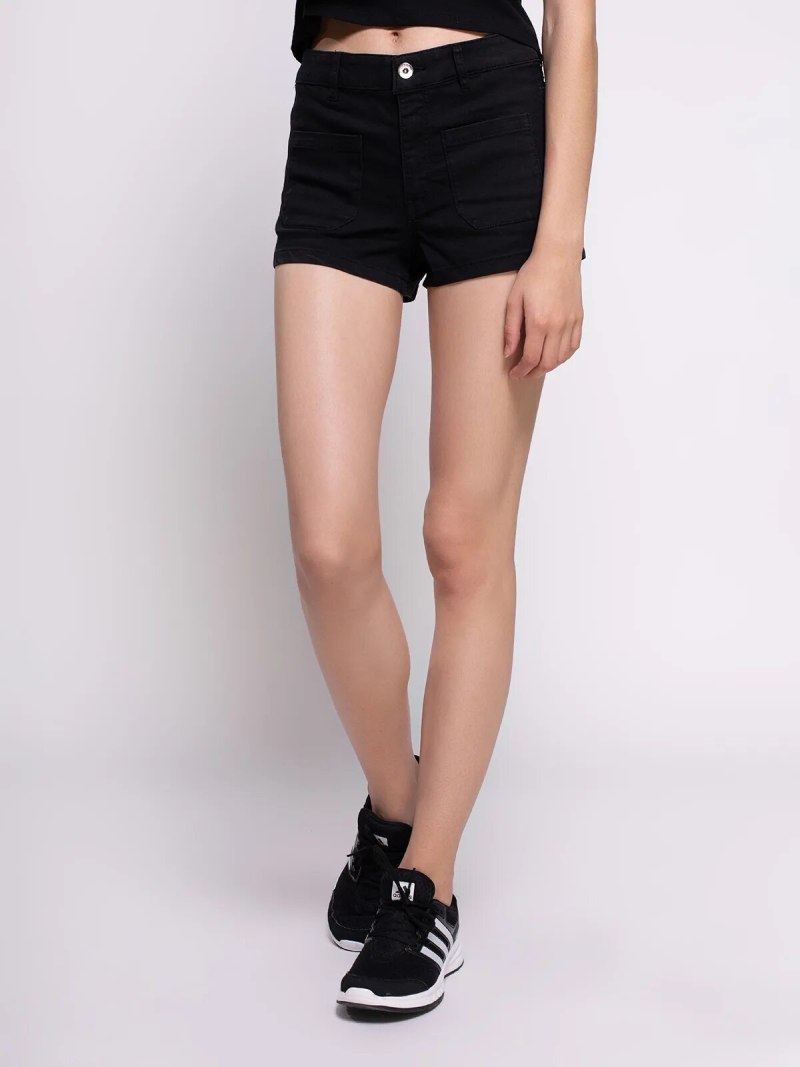 Чёрные джинсовые шорты женские