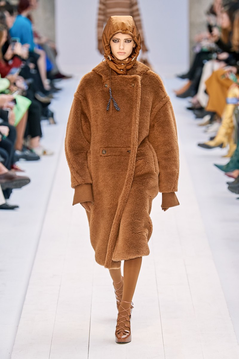 Max Mara зима 2022