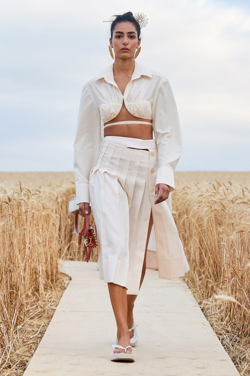Показ Jacquemus 2021