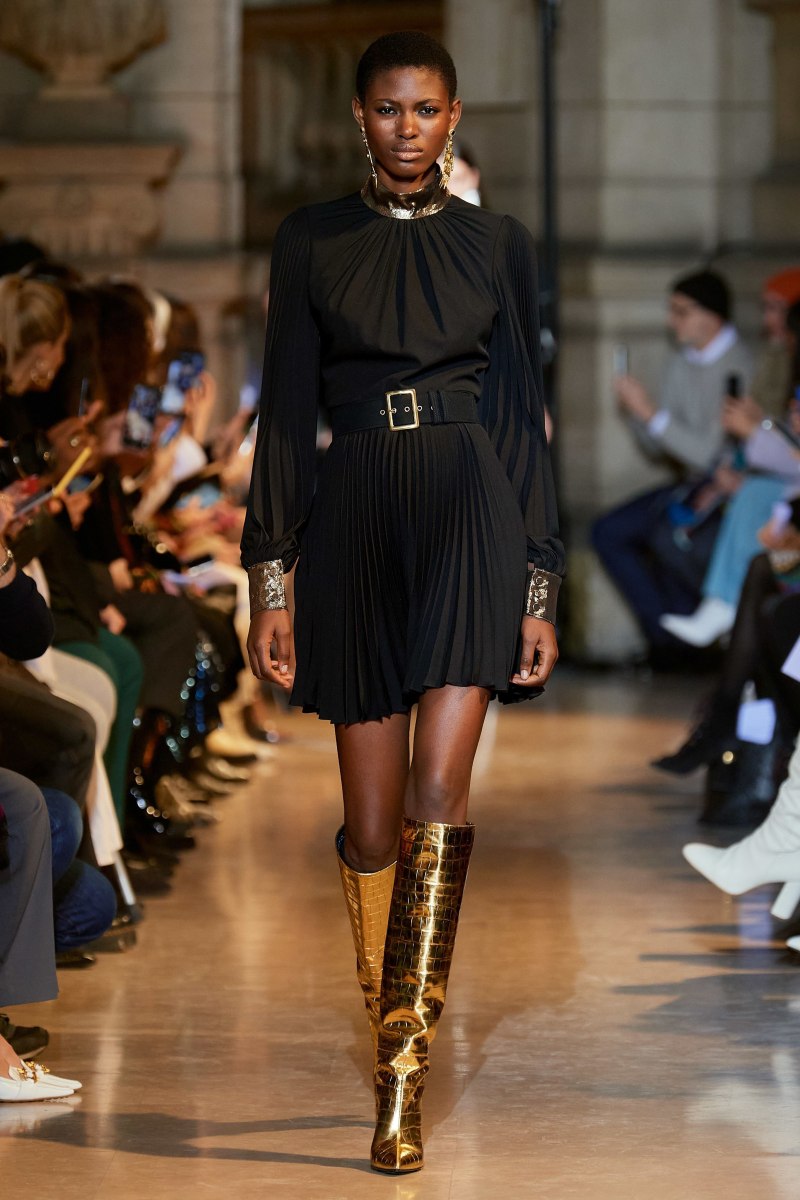 Черное платье Bottega Veneta 2020