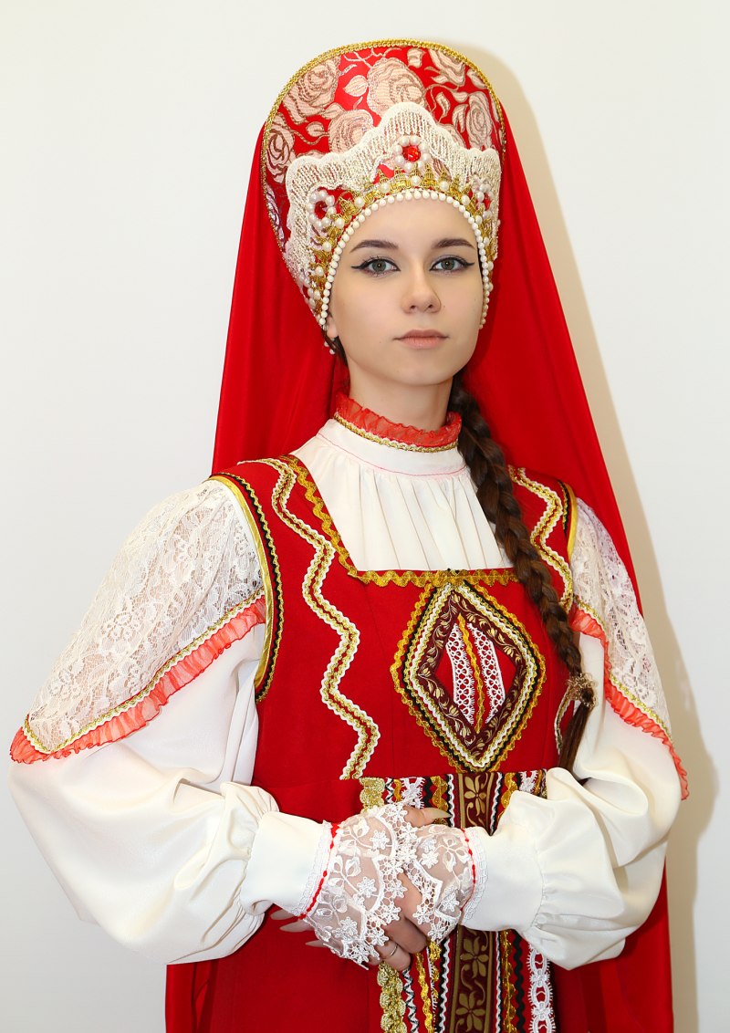 Национальный костюм Молдавии