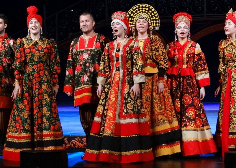 Костюмы коллектива надежды Бабкиной