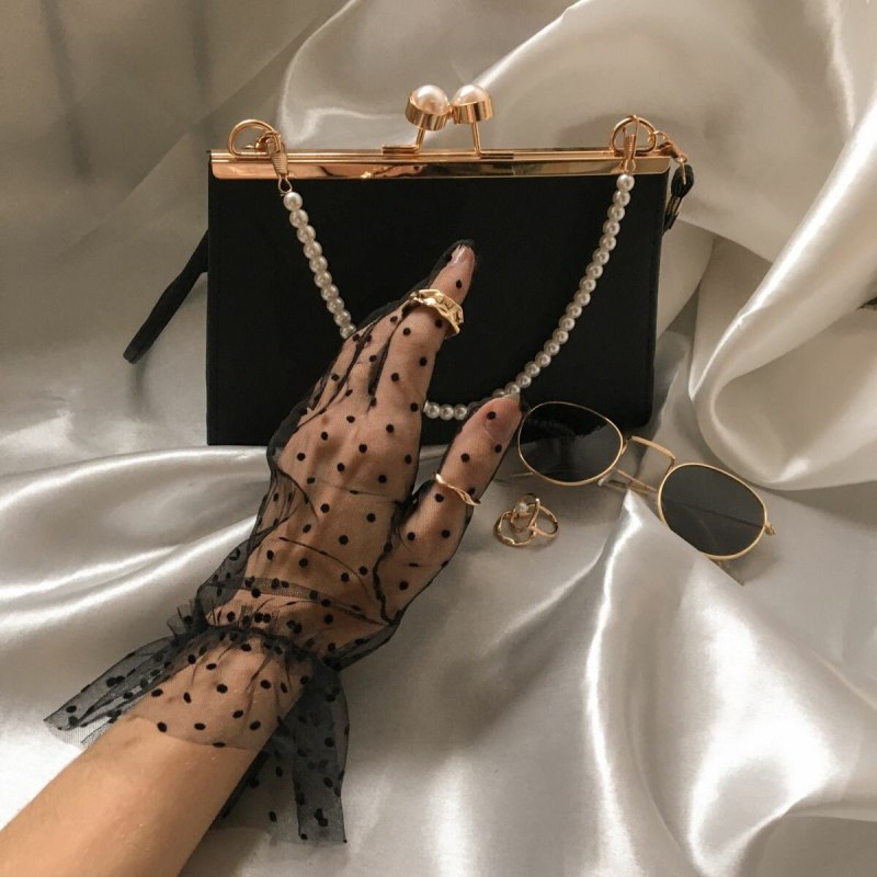 Aesthetic Style 2022 рукавицы