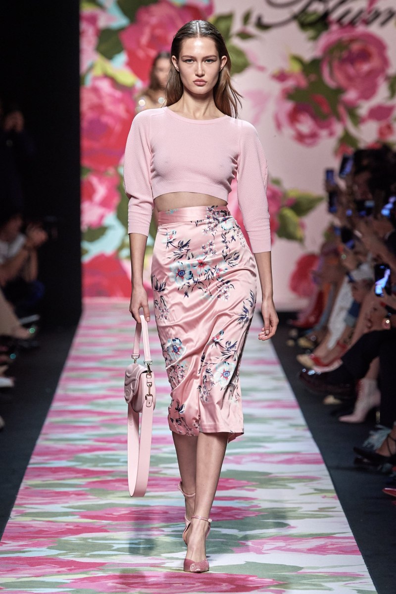 Blumarine 2021 платья Весна-лето