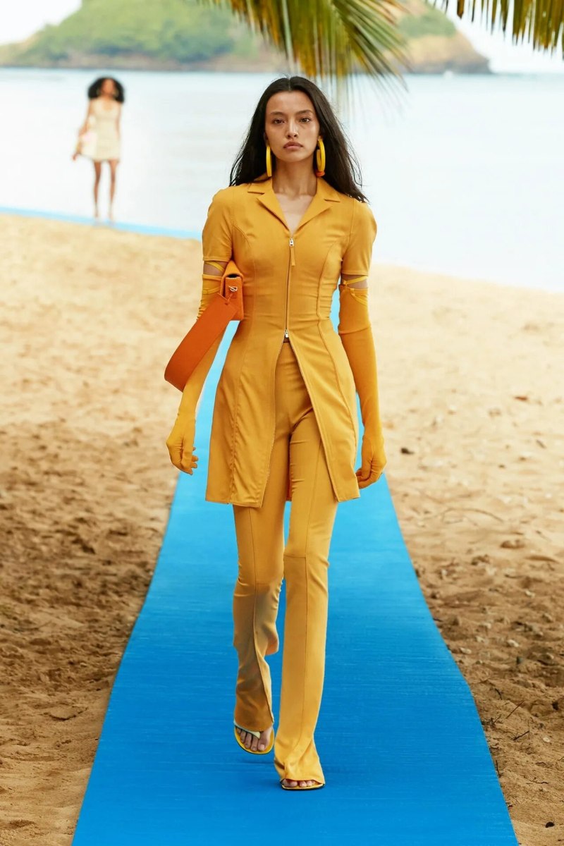 Jacquemus модный показ 2022 Дженни