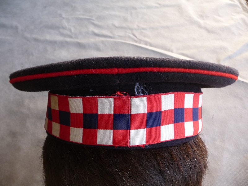 Шотландская шляпа