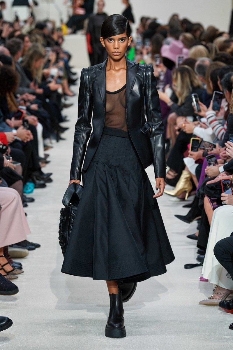 Коллекция осень-зима 2024 Valentino