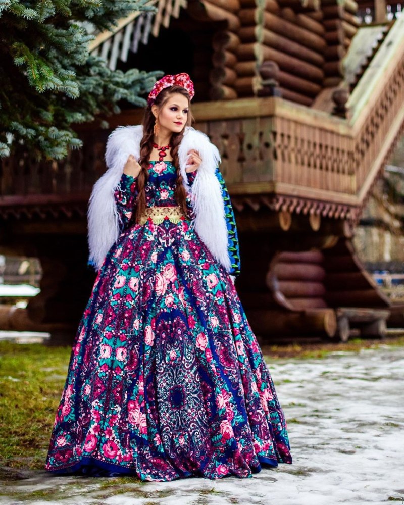 Платья Иванка русский стиль