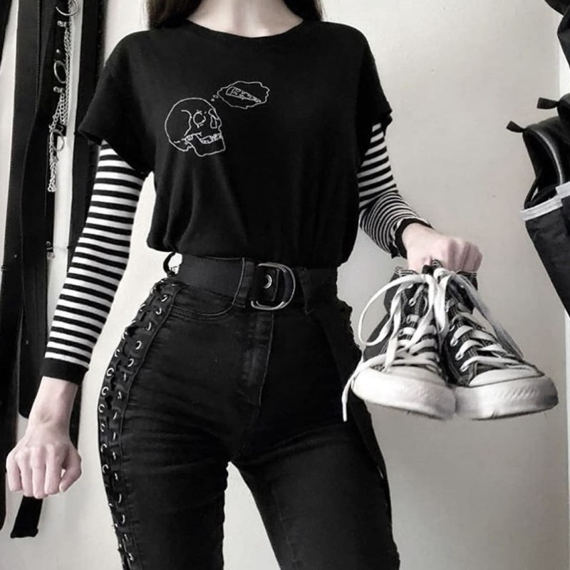 Goth outfit Грандж 2020 корейская одежда