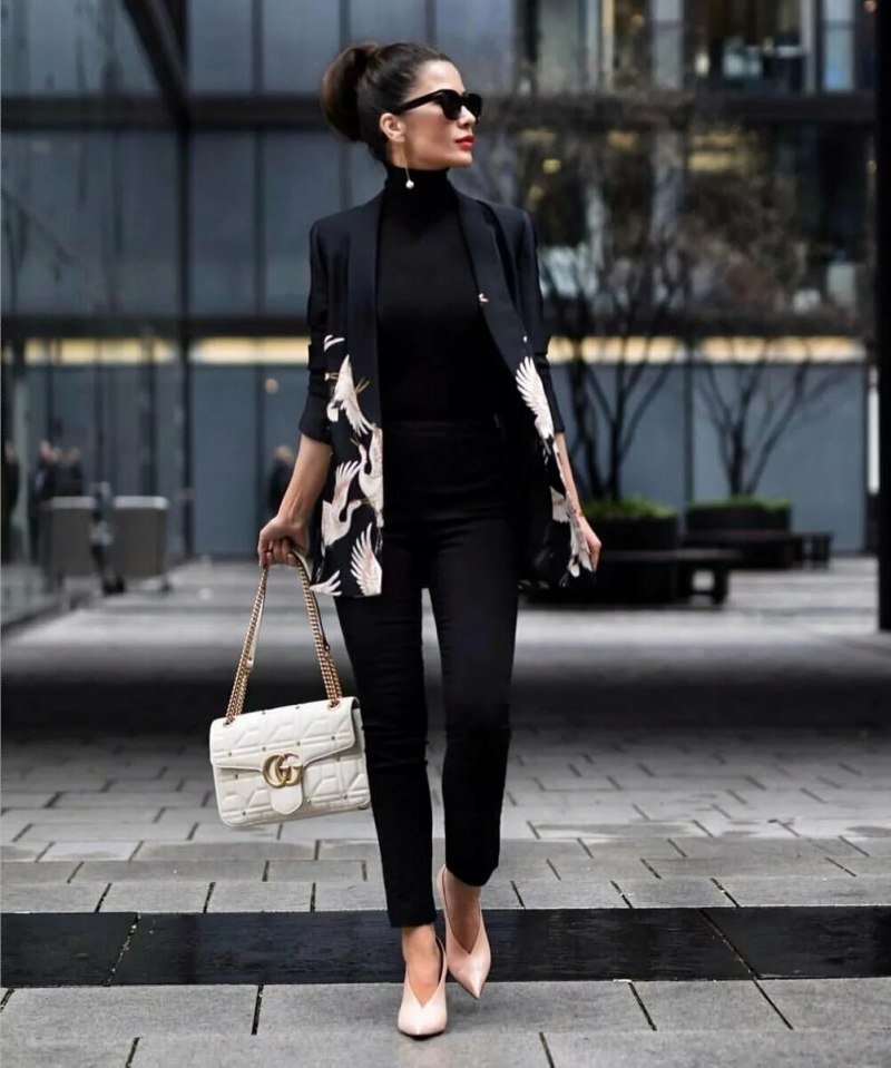 Тотал Блэк спортшик