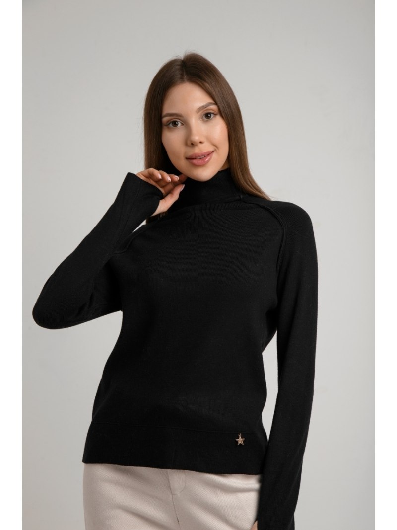Свитер с высоким горлом женский