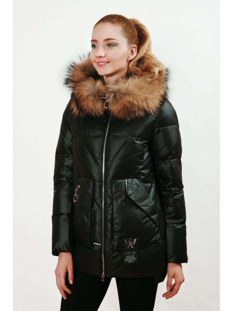 Пуховик vo Tarun с белым мехом