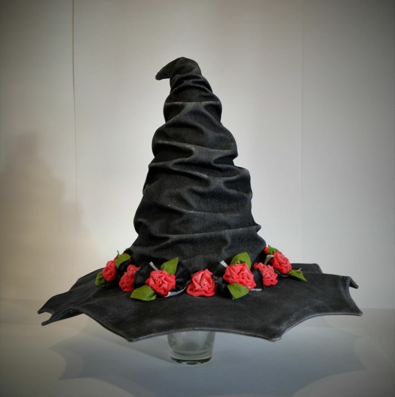 Шляпа ведьмы для бани